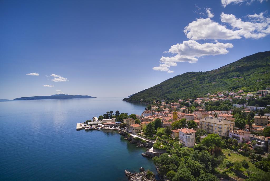 Remisens Villa Elsa Ловран Экстерьер фото