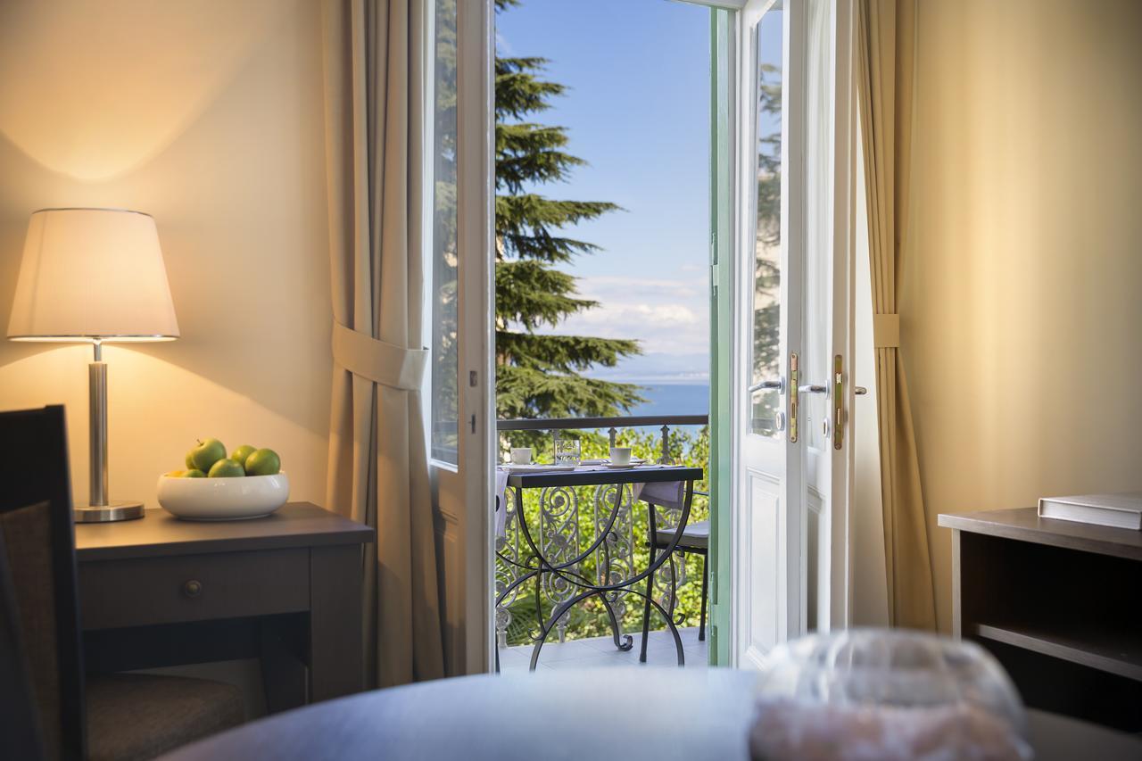 Remisens Villa Elsa Ловран Экстерьер фото